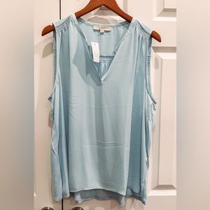 Loft sleeveless mixed media blouse
